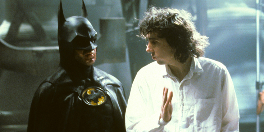 tim burton parla com batman sul set del film del 1989 - nerdface