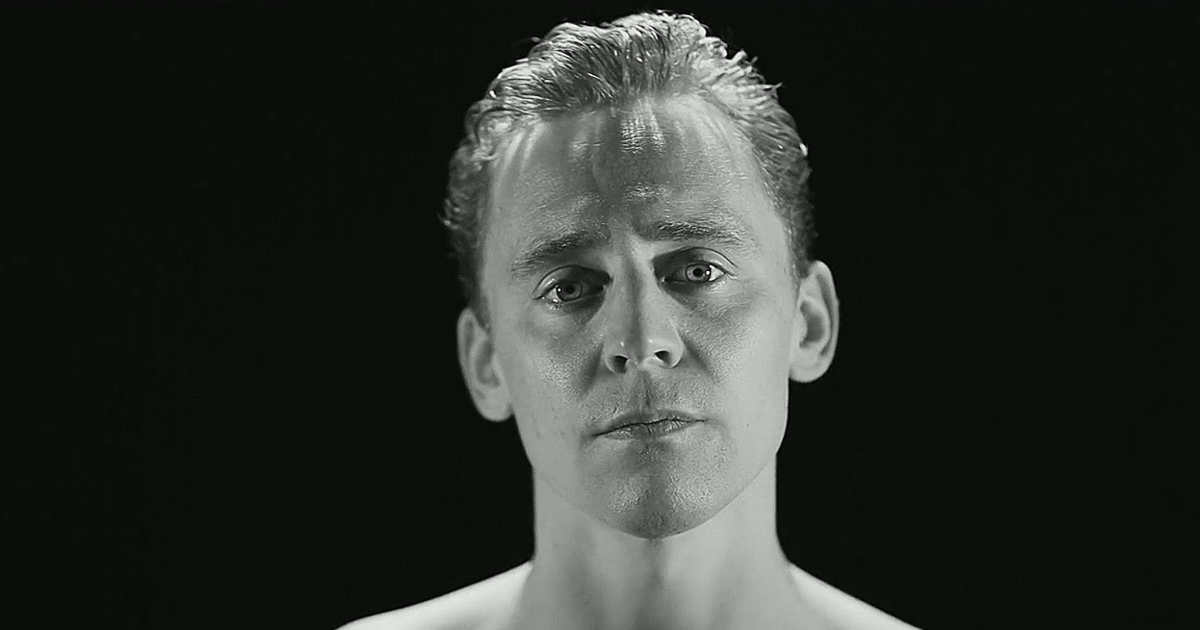 Primo piano di Tom Hiddleston - nerdface