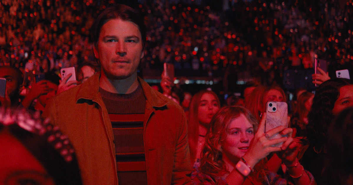 josh hartnett al concerto con la figlia in trap - nerdface