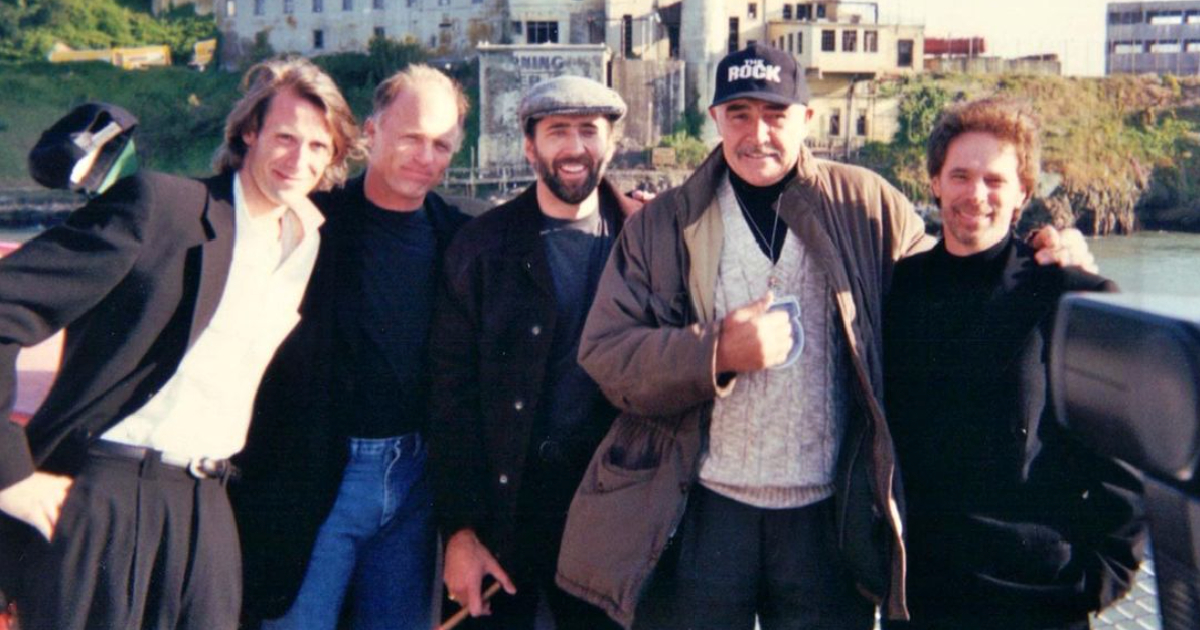 michael bay con sean connery ed harris e nicolas cage sul set di the rock - nerdface